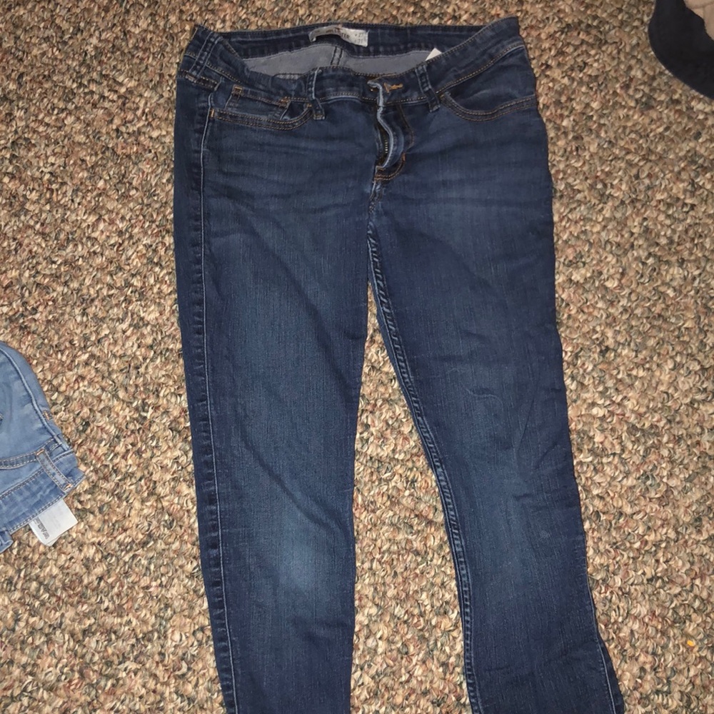 Hollister jeans